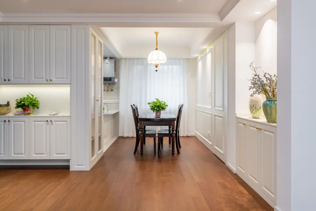 為什么說深色地板是家的高級濾鏡？天格用實力證明什么叫沉穩不沉悶